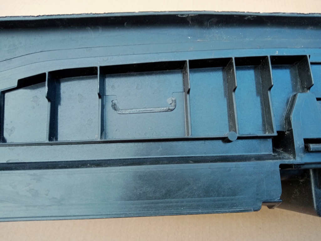 фото №6, Bmw g20 шторка, жалюзі повітропровід повітря