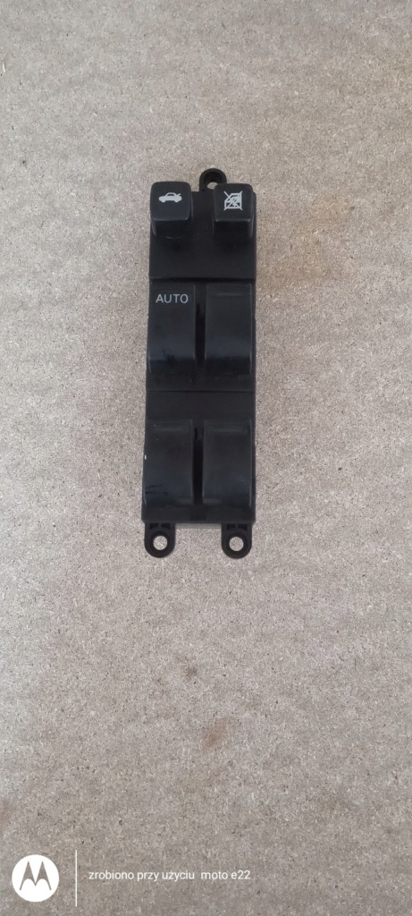 фото №1, Панель вікон лівий перед primera p12 25401-av640