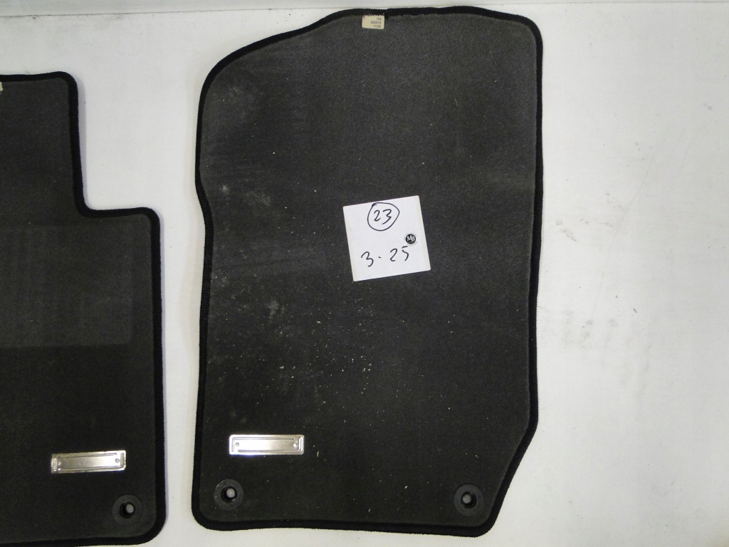 фото №10, Mercedes коврики велюровые обшивка комплект ml w164 gl x164 164