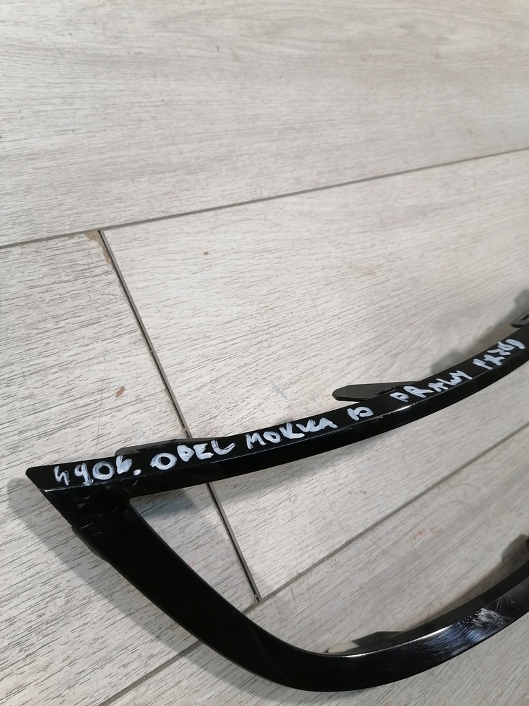 фото №10, Opel mokka b молдинг лампа правый перед 9835155180