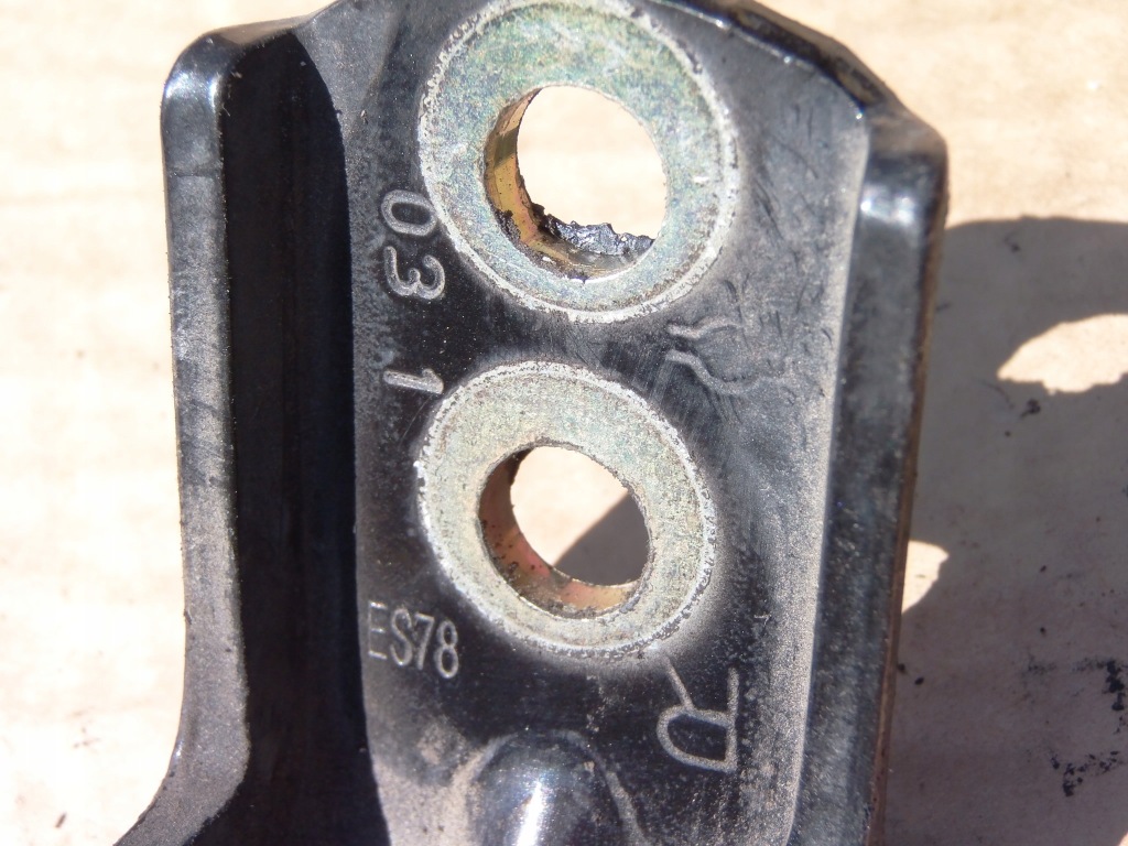 фото №3, Петли дверь правый задняя z11g nissan primera p12