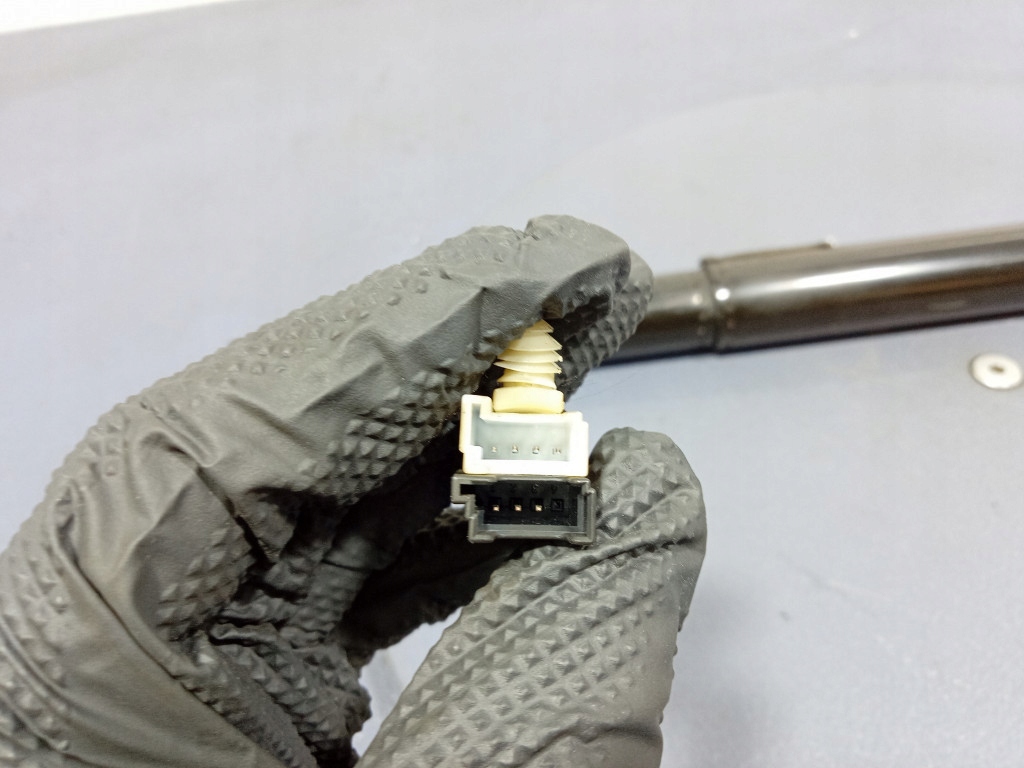 фото №6, Bmw x4 f98 g02 привід кришки багажника лівий задня електричний 7424416