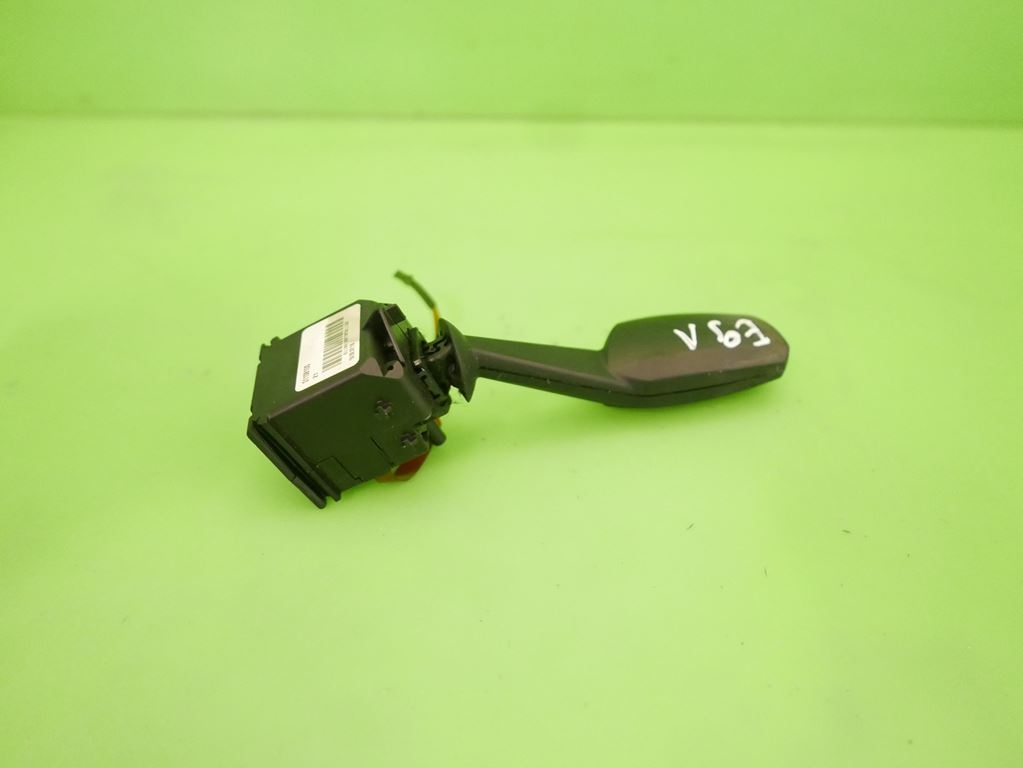 фото №8, Переключатель поворотники bmw e90 e91 320d 04-08