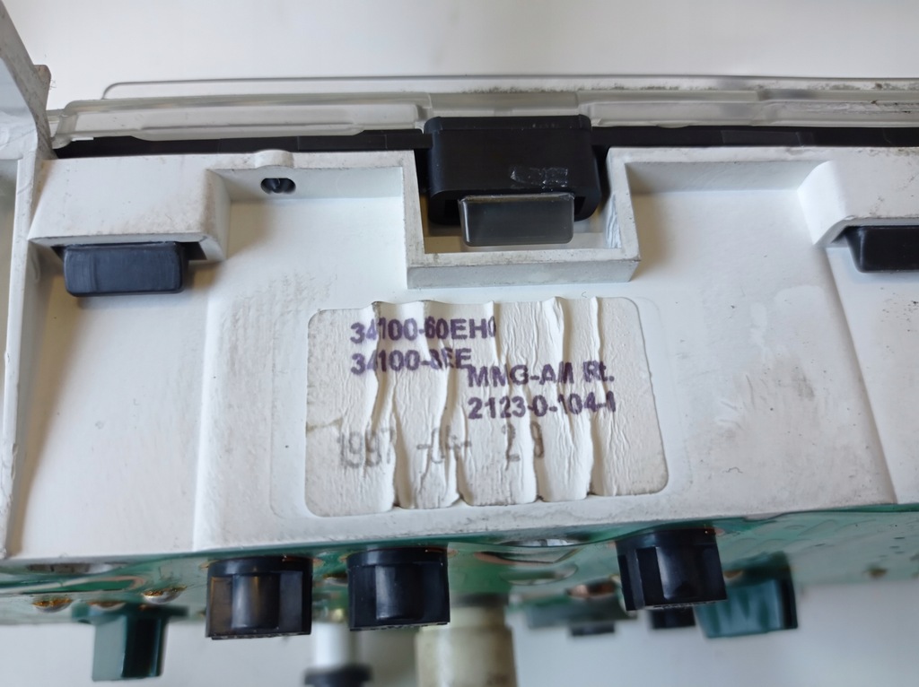 фото №9, Счетчик приборы suzuki swift 1.3 34100-60eh0