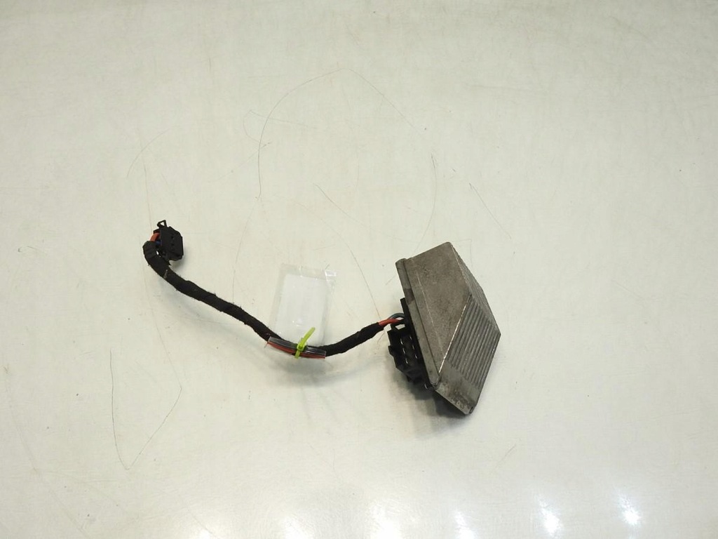 фото №7, Резистор резистор вентилятор audi a1 8x 6q1907521b