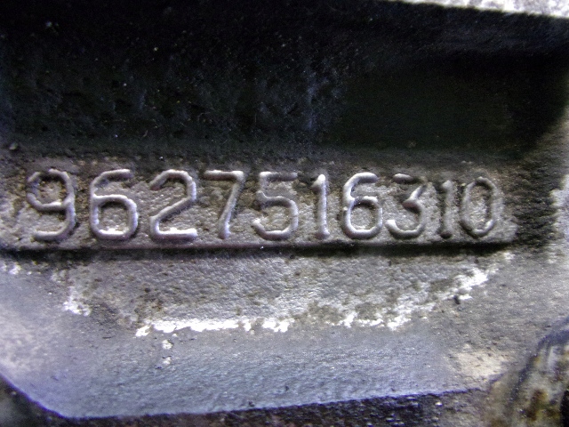 фото №8, Peugeot 206 1.1 головка 9627516310 вал розподільного валу