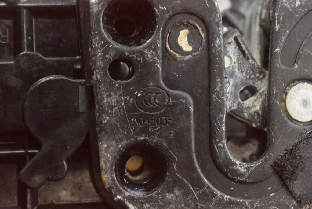 фото №7, Замок дверь правый перед передний eu hyundai i30 1 i 07-10