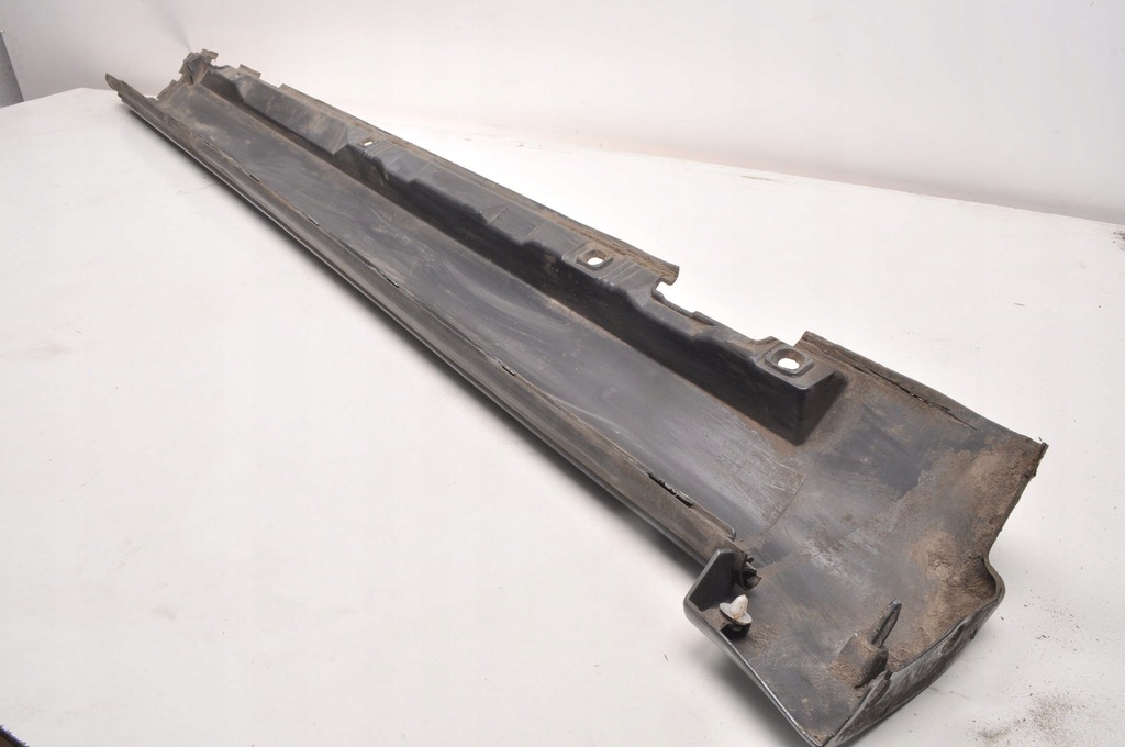 фото №11, Volvo s40 ii v50 накладка молдинг поріг права 31283505