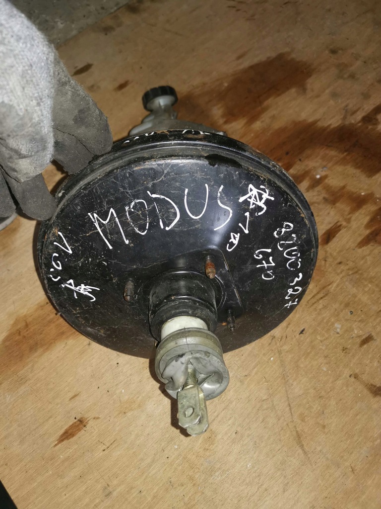 фото №3, Усилитель тормозов тормозные насос 8200327670 renault clio iii