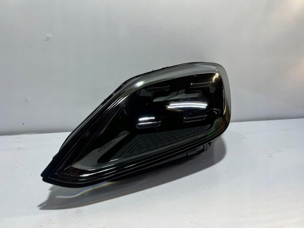 Купити Porsche cayenne 3 рестайлінг  9y0 lci full led фара ліва правий