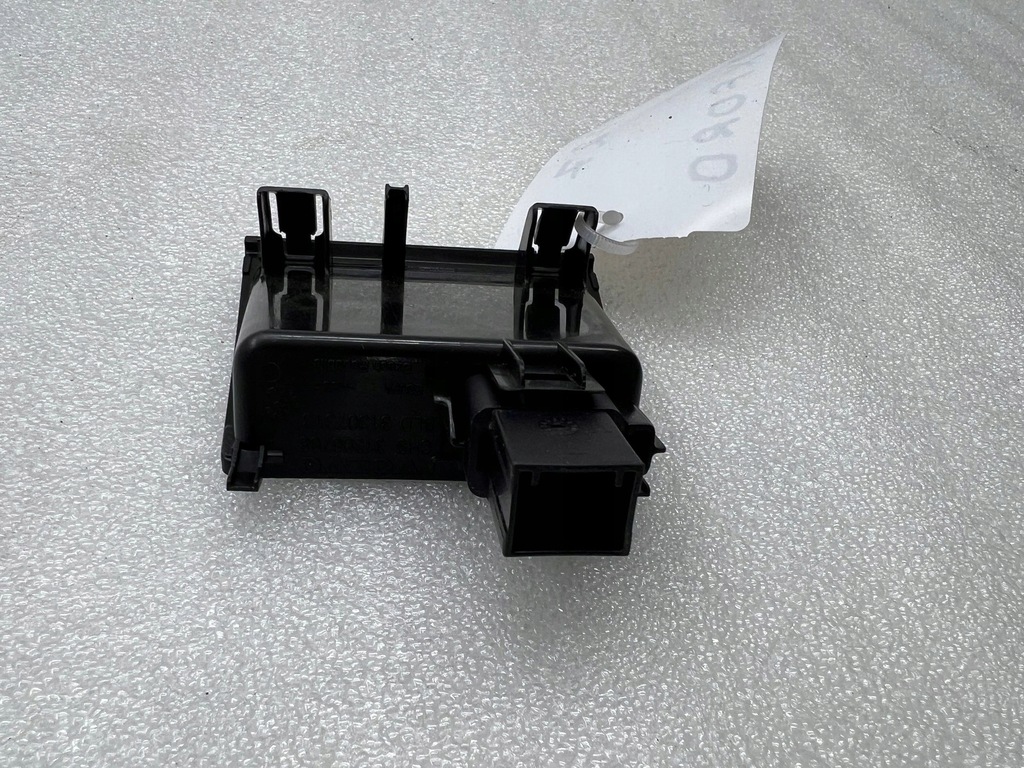 фото №6, Volvo v40 2017 разъём / соединитель usb