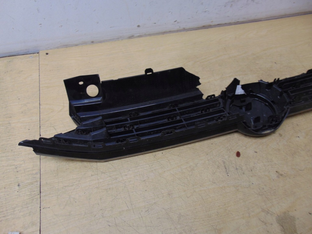 фото №11, Решётка радиатора решётка радиатора vw golf vii sportsvan накладки хром