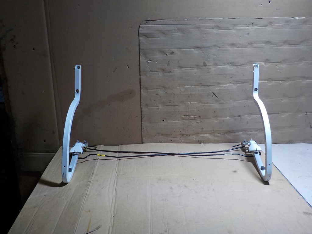 фото №5, Peugeot 301 петли tylej крышки комплект 9806561680