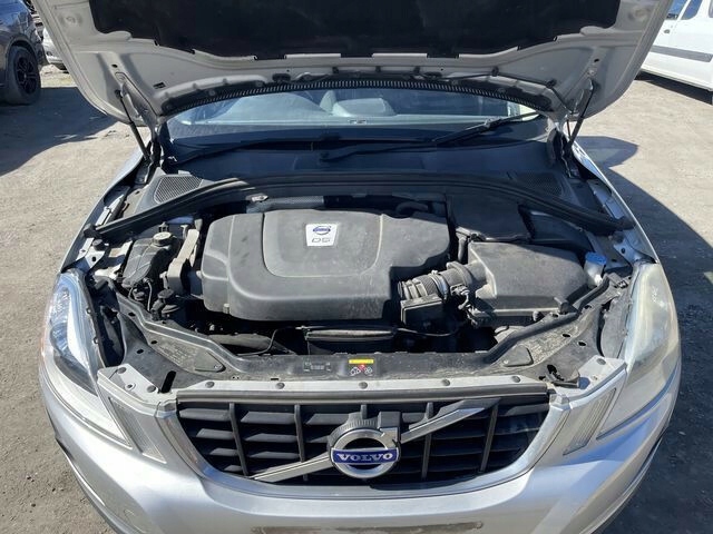 фото №1, Volvo xc60 i pas передний kompletny 2.4d d5 механическая коробка передач