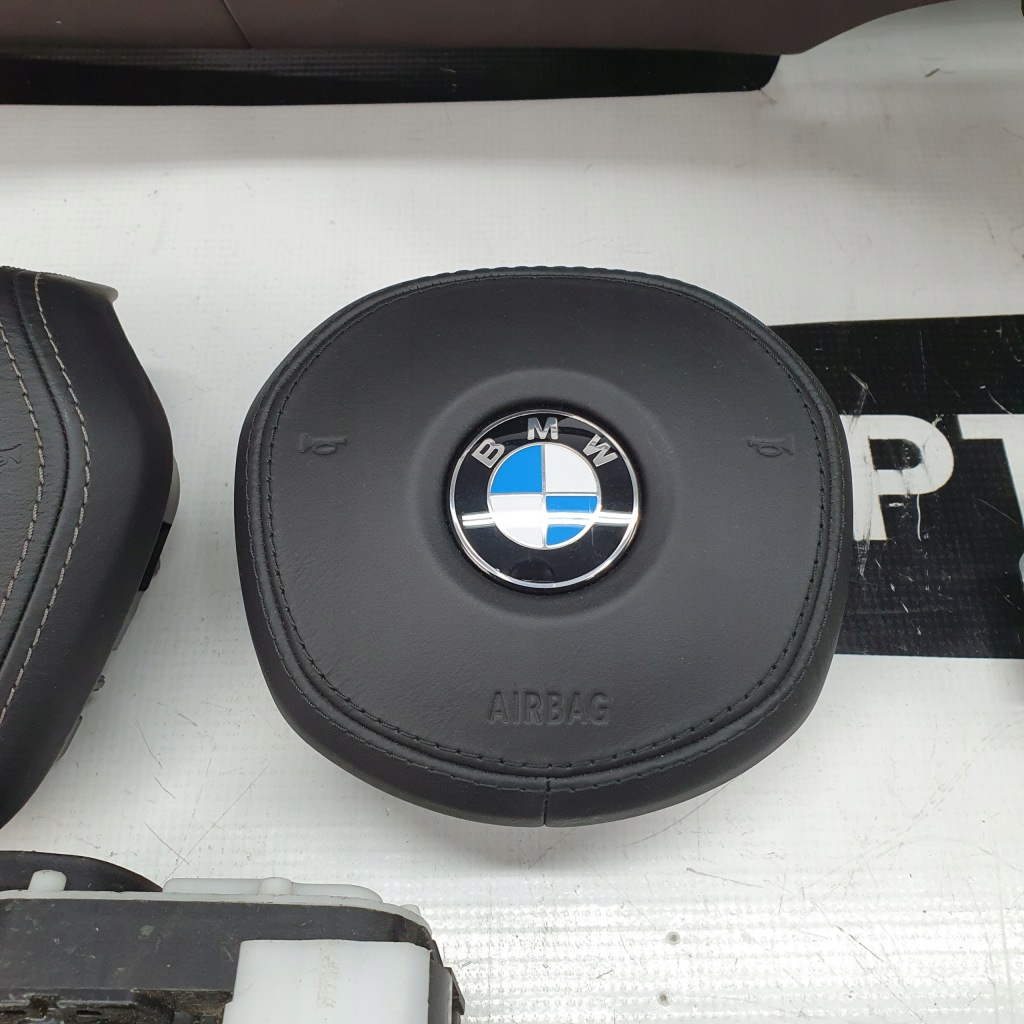 фото №10, Bmw 7 g11 g12 панель приладів панель  панель приладів pulpit подушки безпеки подушка безпеки ремені stare повернення