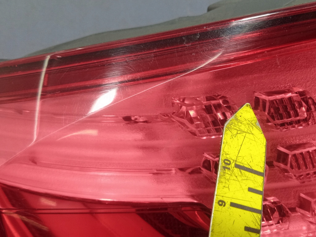 фото №6, Bmw 5 f11 лампа задняя левая задняя наружная w крыле 7203233