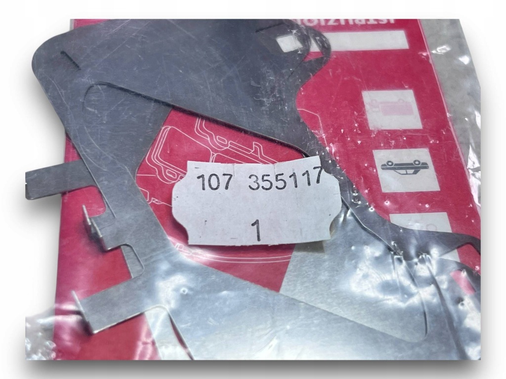 фото №3, Alfa romeo mito 2013 левая сторона кронштейн / суппорт тормоза заднего