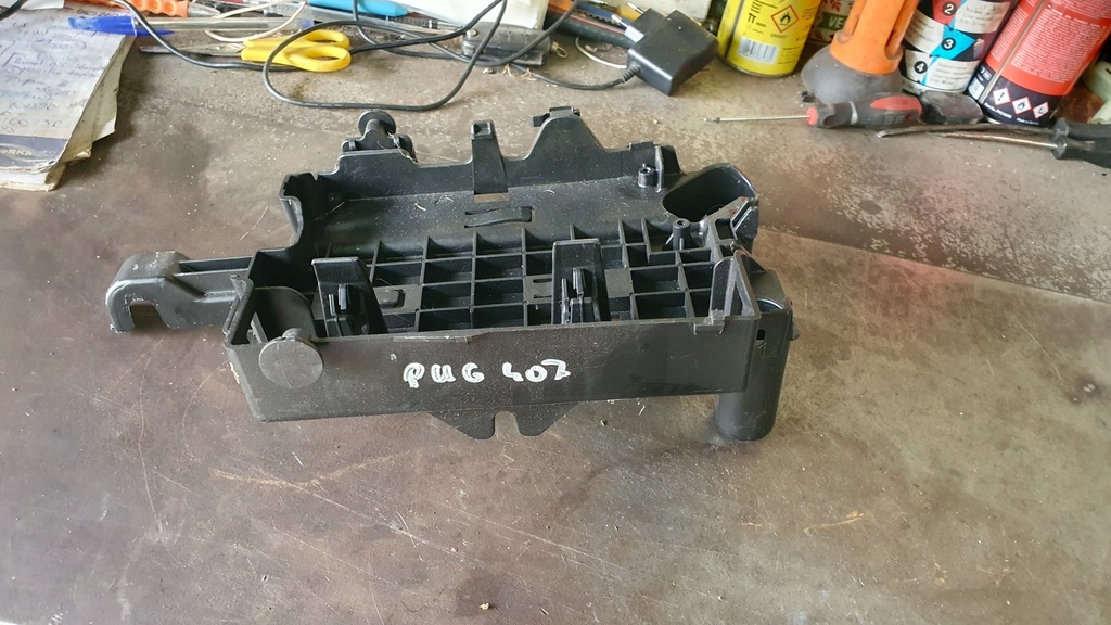 фото №1, Peugeot 407 - захист корпус bsi запобіжників 9644947480