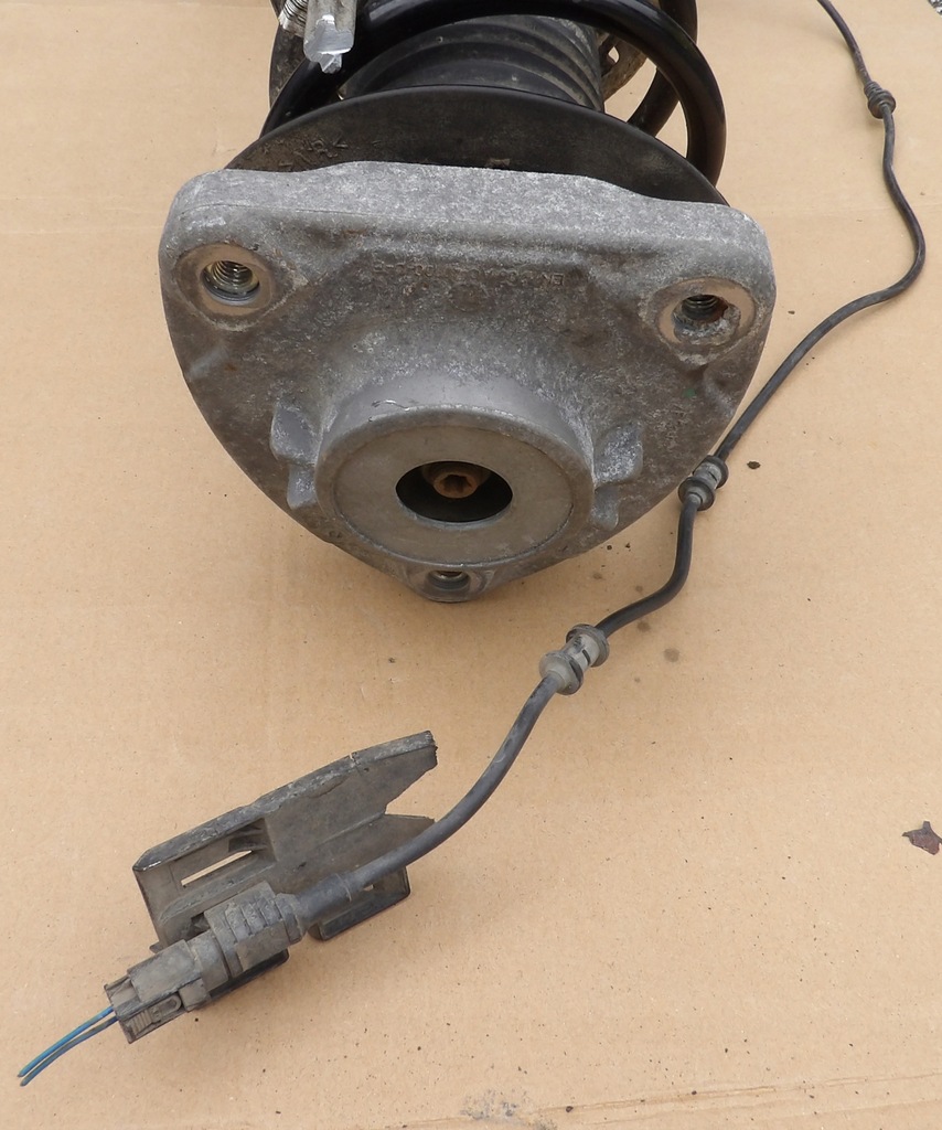 фото №8, Mercedes w246 b180 cdi амортизационная стойка левый перед kompletny