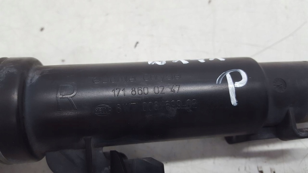 фото №3, Омыватель лампы правый mercedes slk r171