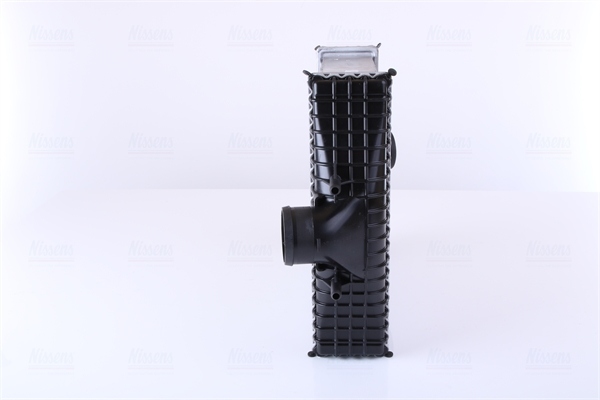 Nissens 961427 радиатор воздуха наддувочный в Украине