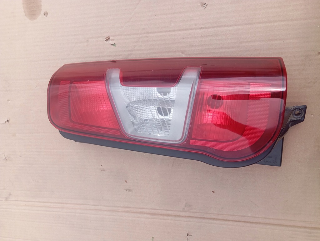 фото №4, Лампа правый задняя задняя toyota proace city 18- rifter doblo combo berlingo