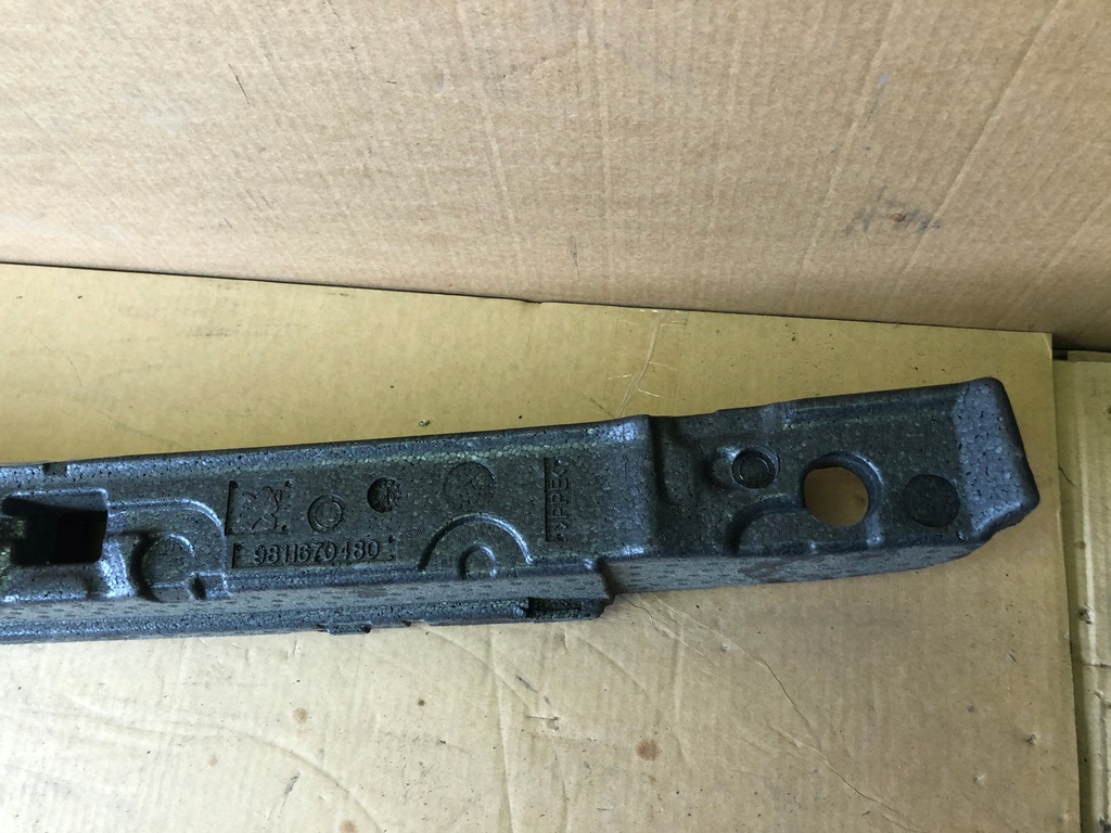 фото №9, Абсорбер бампера перед peugeot 3008 ii 9811670480