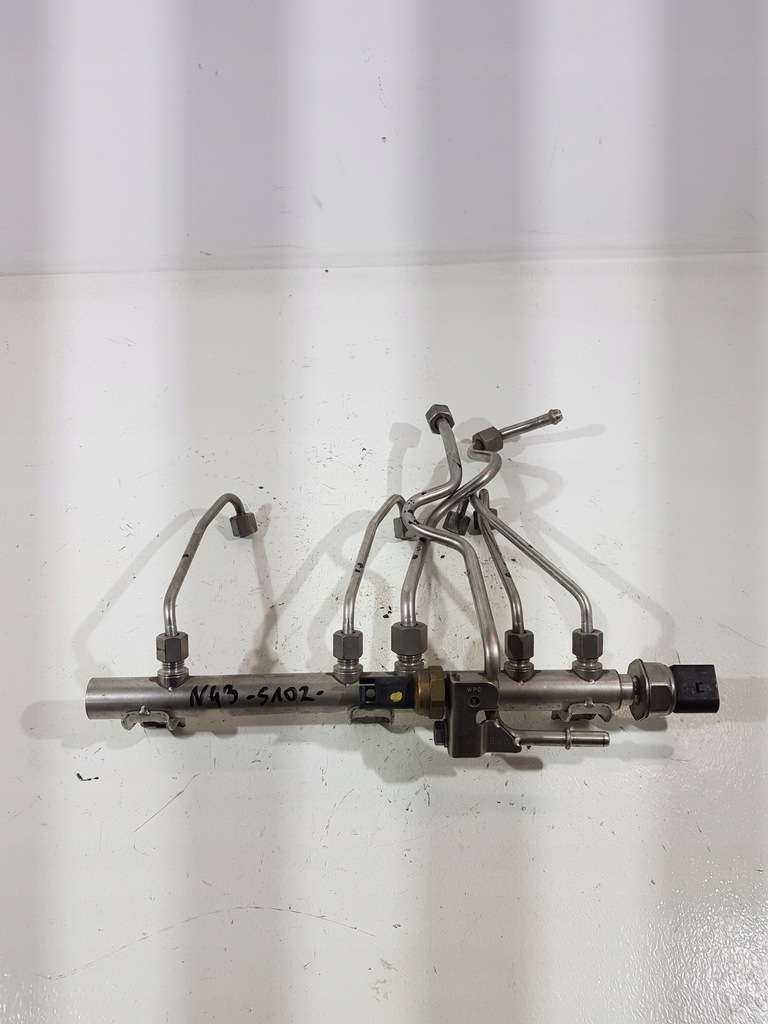 фото №9, Молдинг впрыскная 7562474 bmw e90 e91 lci eur 2.0b n43b20ay