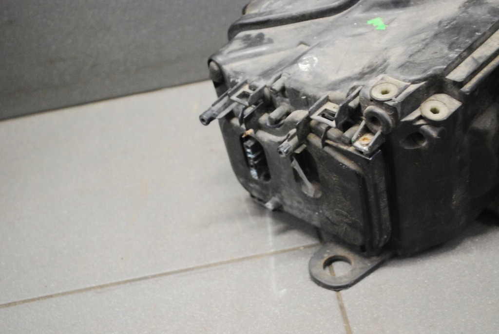 фото №15, Лампа левый перед ксенон подсветка audi a8 d3 uk