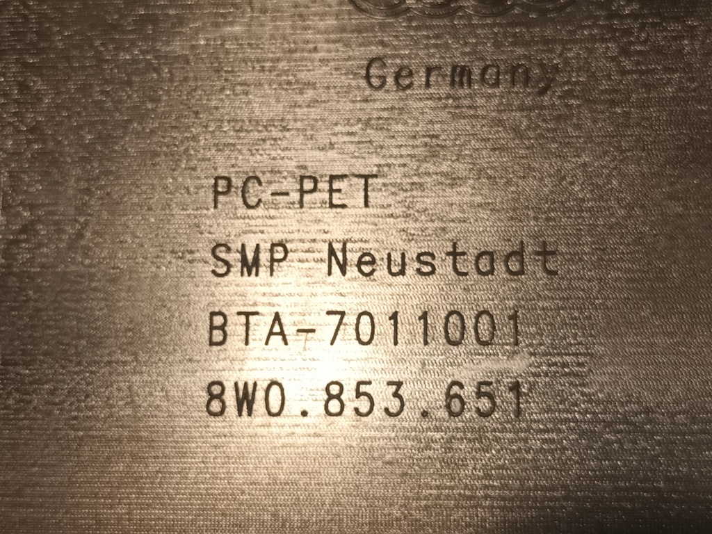 фото №12, Решітка радіатора audi a4 b9 8w0 решітка радіатора 2015 - 2019