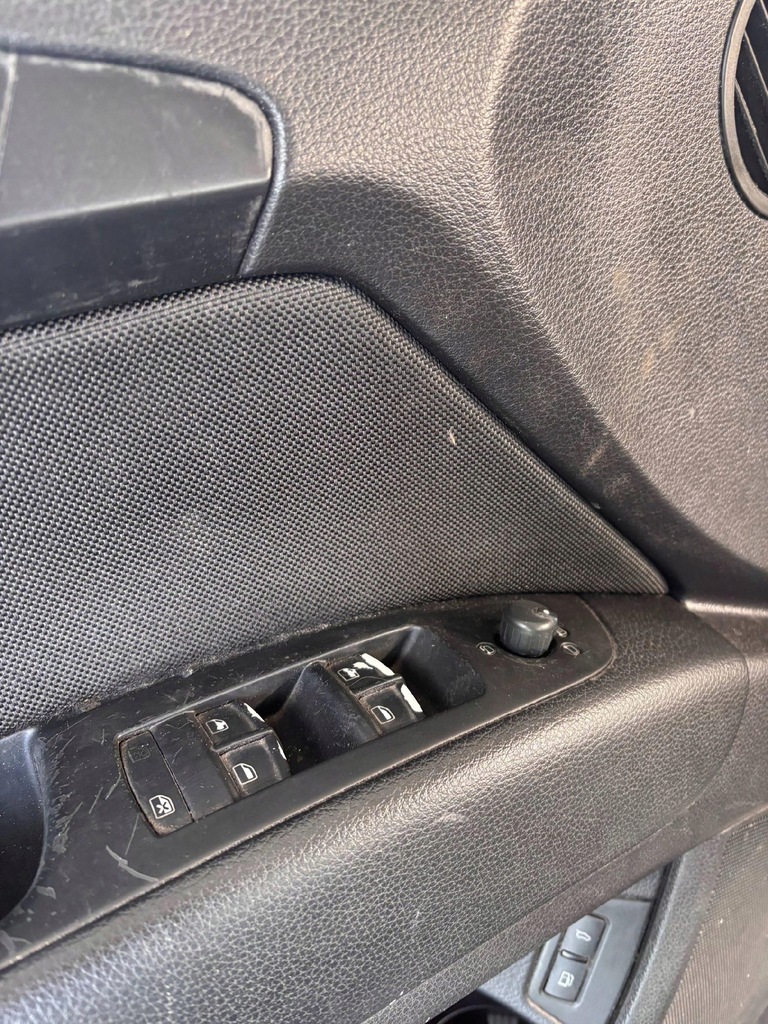 фото №6, Audi q7 4l 2009 комплект обшивки / оббивка двері / комплект