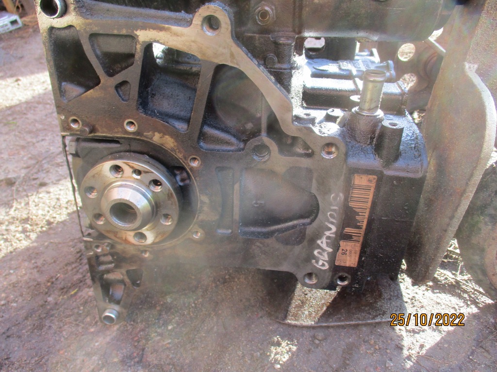 фото №7, Grandis passat 2.0 tdi 2006 r ,dół двигуна - блок wał поршні bsy