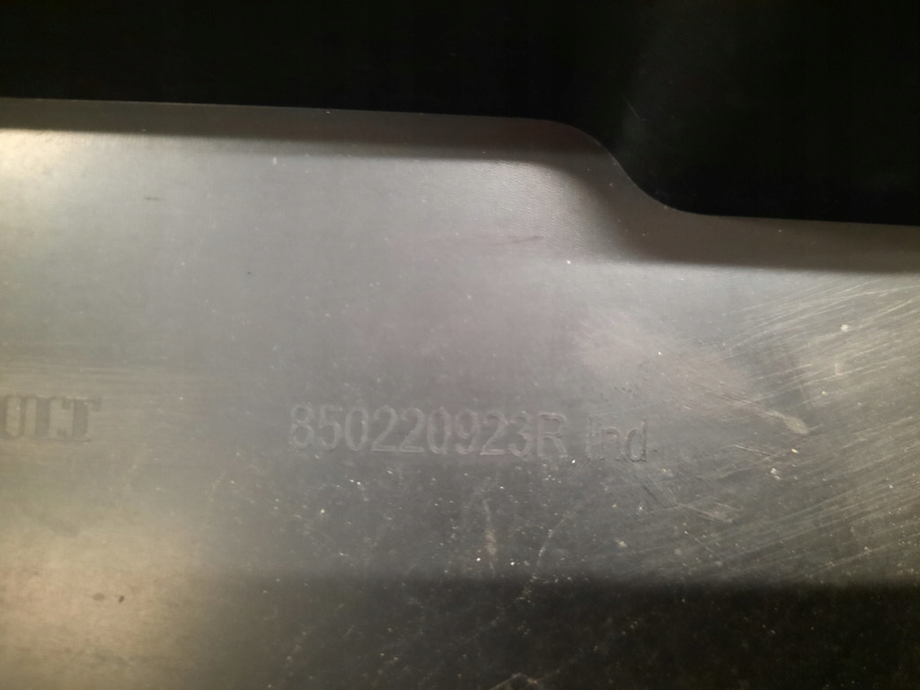 фото №6, Renault kadjar lift 18-22 бампер накладка бампера задня задня 850220923r