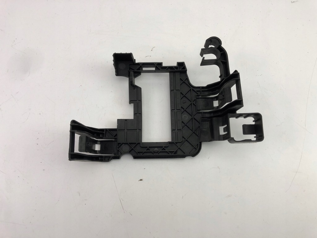 Seat ibiza iv 6j vw polo кронштейн крепеж коробка предохранителей 6r0915345e в Украине