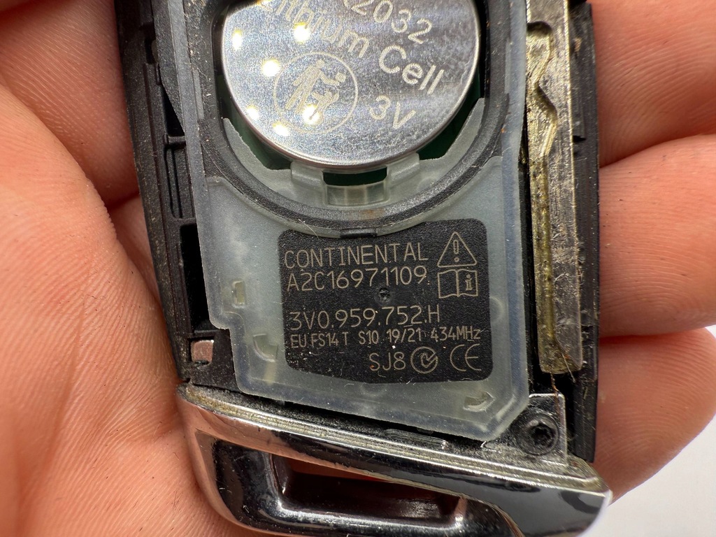 фото №7, Ключ ключ pilot keyless skoda kodiaq 3v0959752h