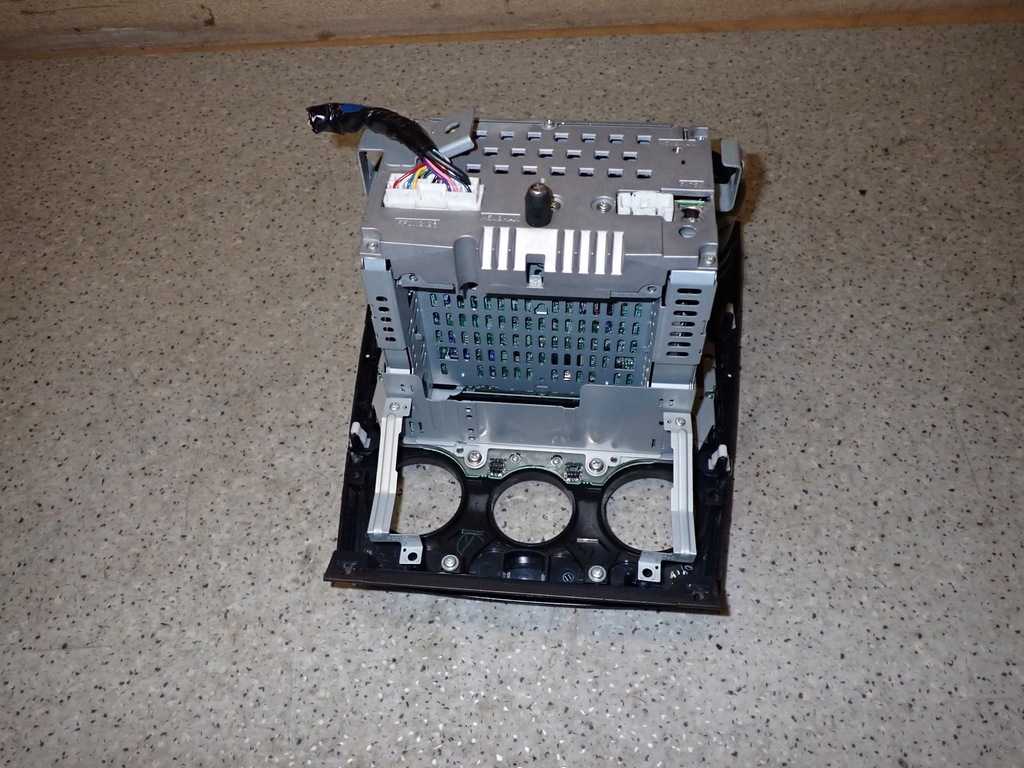 фото №5, Mazda 6 05-07 радио cd радиопроигрыватель