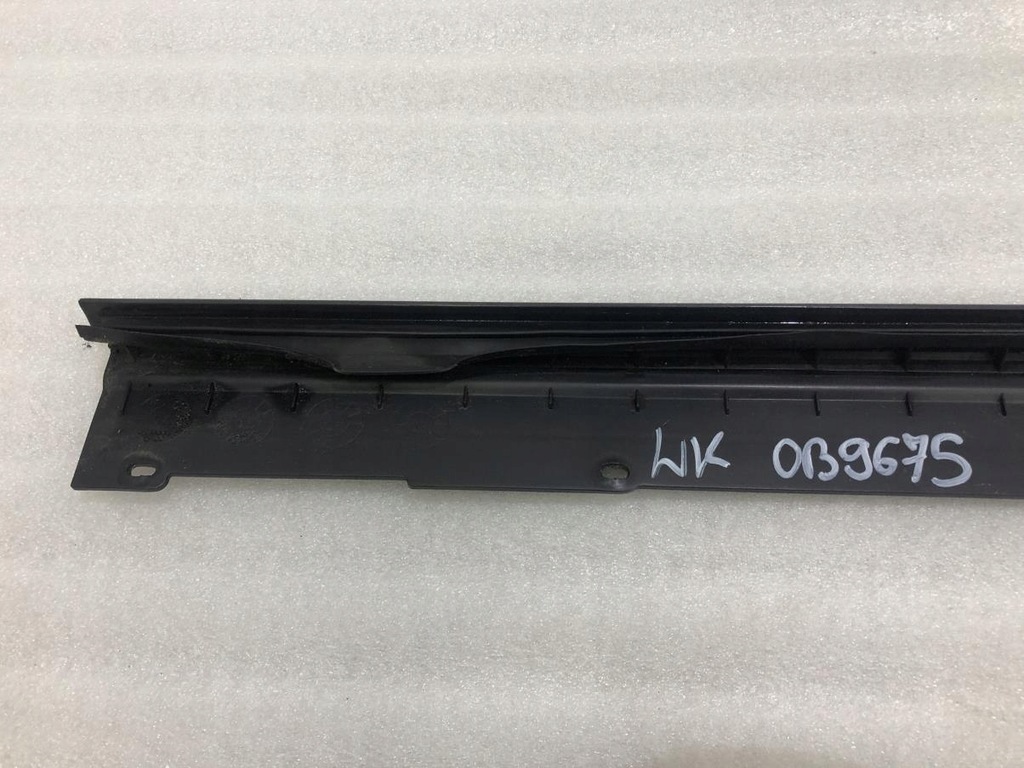 фото №9, Молдинг скло лобове права jeep grand cherokee wk