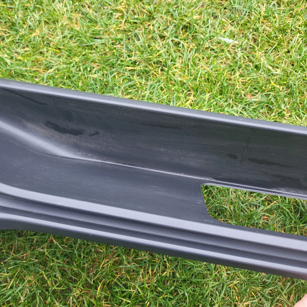 Спойлер бампера задній vw golf viii gti 5h6807568d Зі Шроту