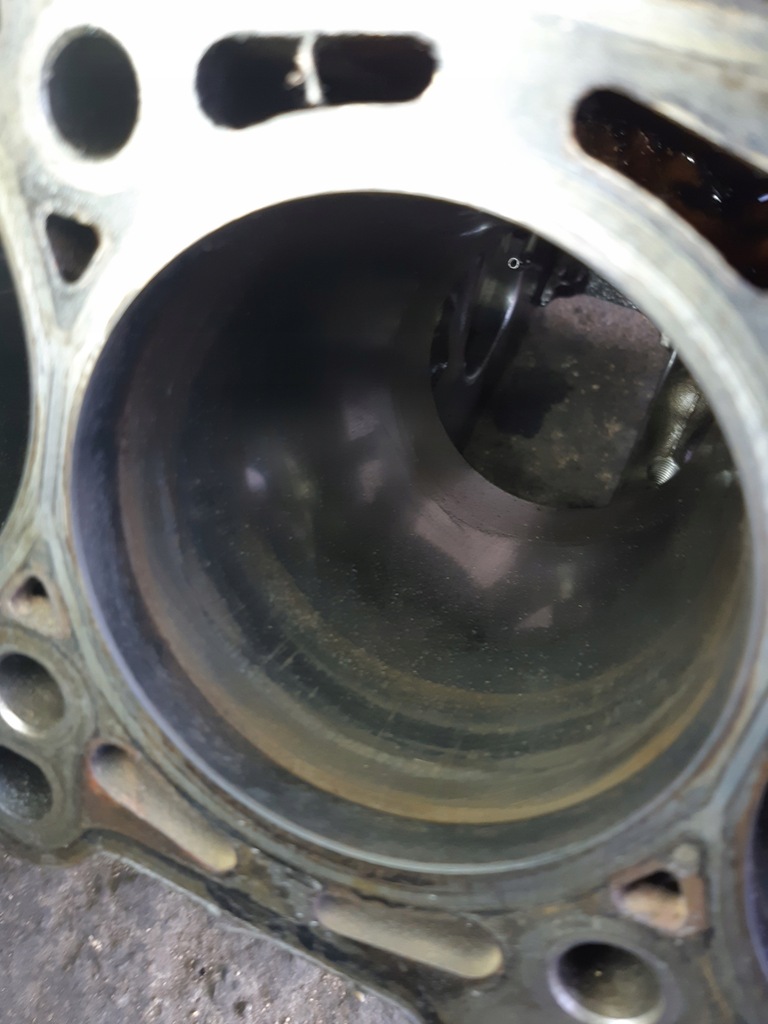 фото №13, Audi q7 4l 4.2 tdi блок dół двигателя корпус btr