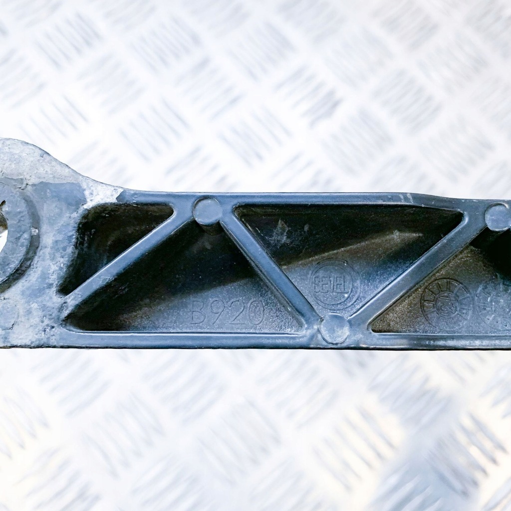 фото №6, Peugeot boxer 2013 дворник стекло передней / лобовое