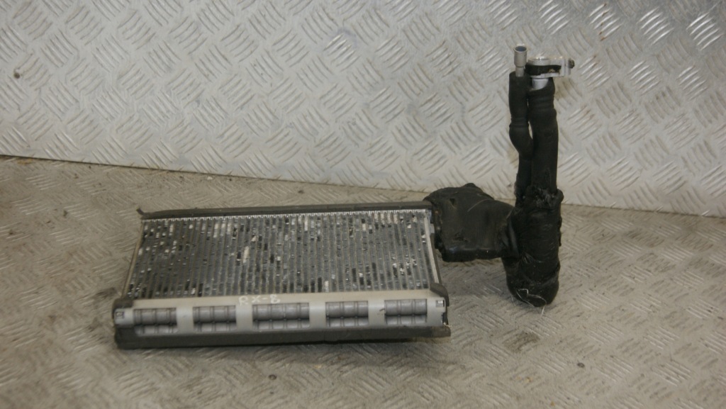 Купить Испаритель кондиционер с отопителя mazda rx8 rx-8 оригинальный номер uk