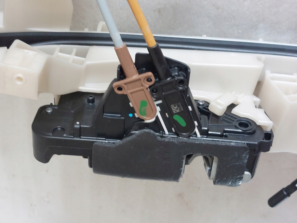 фото №5, Ford explorer замок дверь механизм ручка