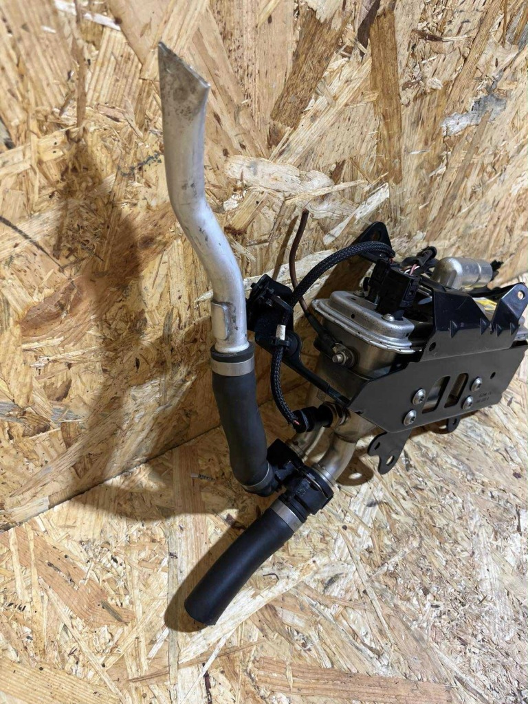 фото №14, Нагреватель воды жидкость bmw 3 g20 g21 320e 330e 9873688 оригинал 21r