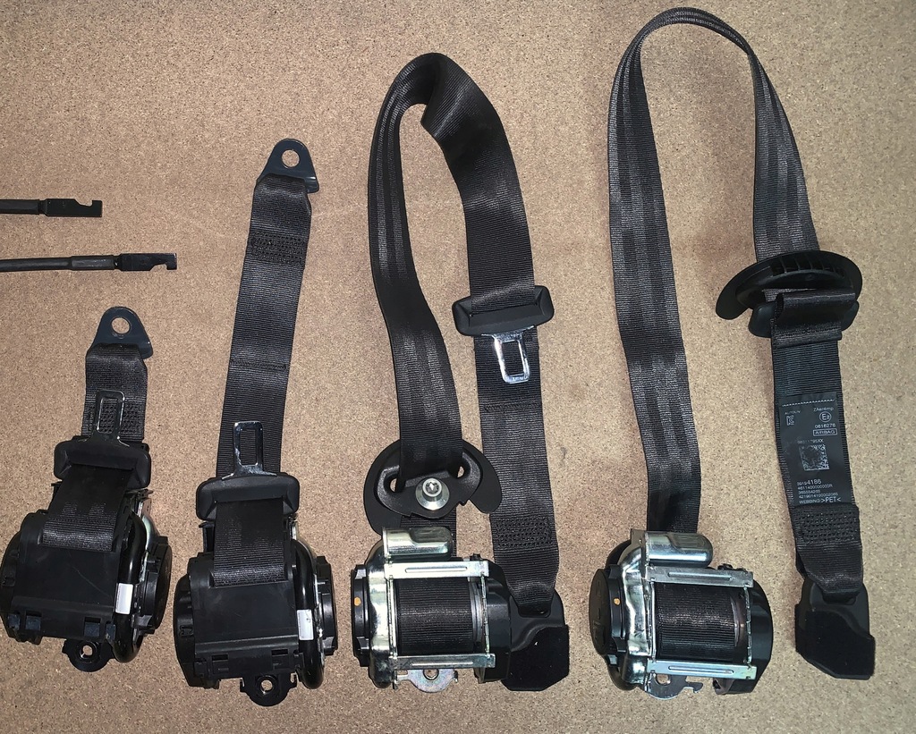 фото №1, Citroen c3 aircross комплект оригінальних ременів