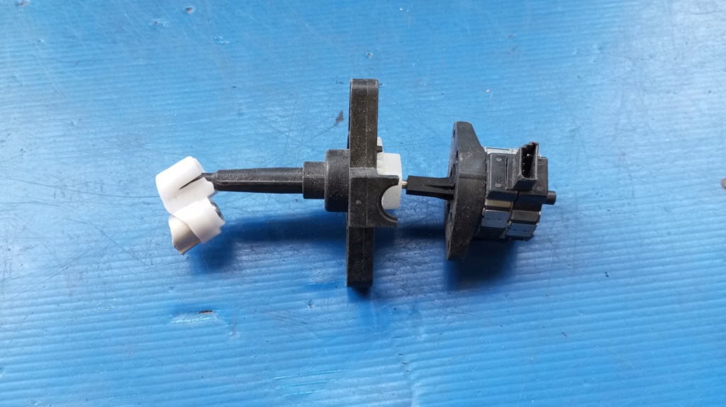 Моторчик регулювання лампи перед a1408201908 alfa romeo 147 mercedes w203 Київ