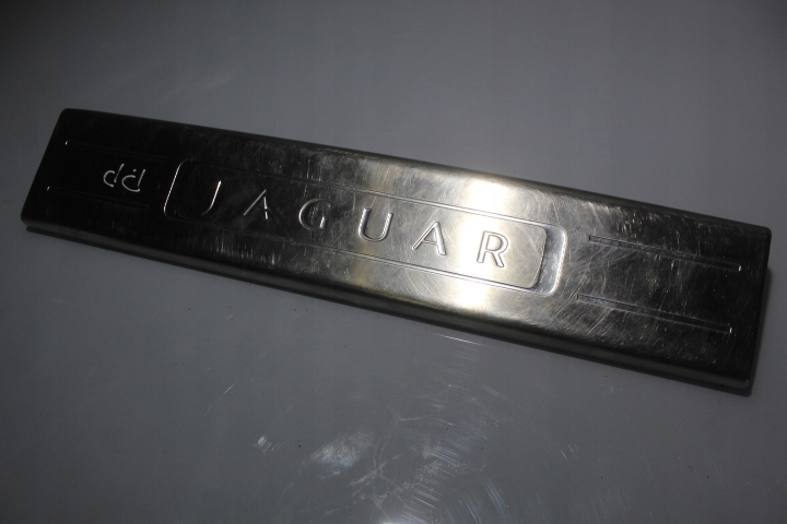 фото №1, Молдинг порог внутренняя правый перед xj viii x351