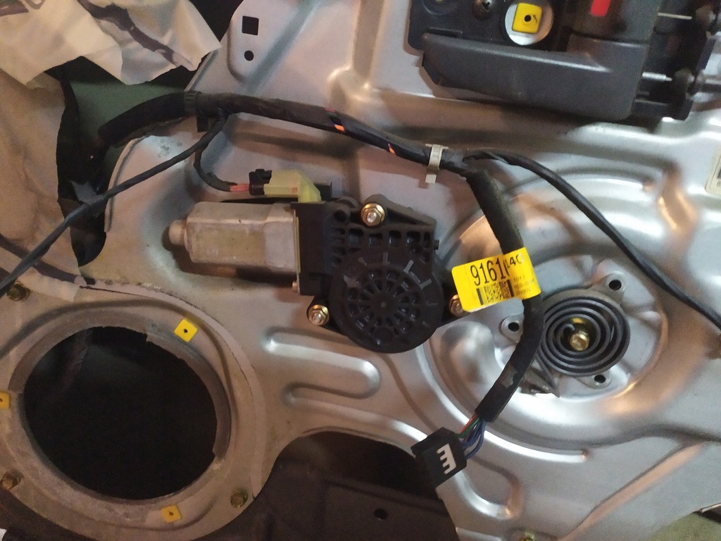 фото №1, Механізм правий перед kia cerato 1.5crdi 05'