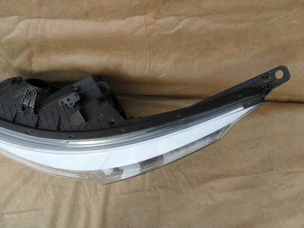 фото №8, Лампа левый перед eu 92101-a2220 kia ceed ii 2 led