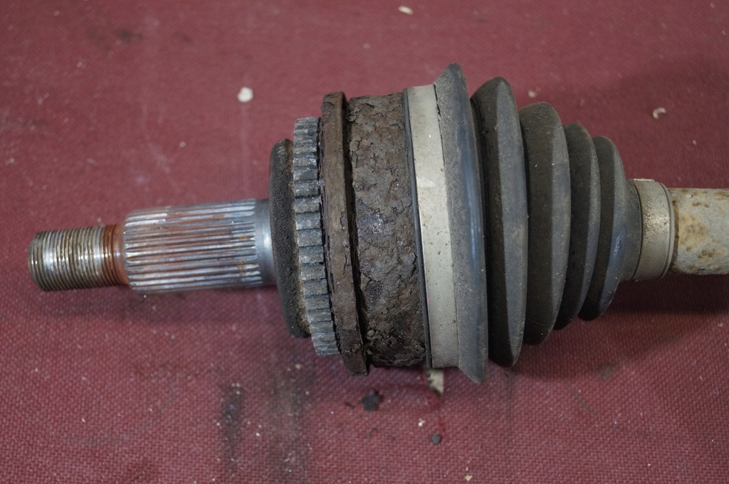 фото №5, Привідний вал правий задня land rover discovery iii 2.7 04-09