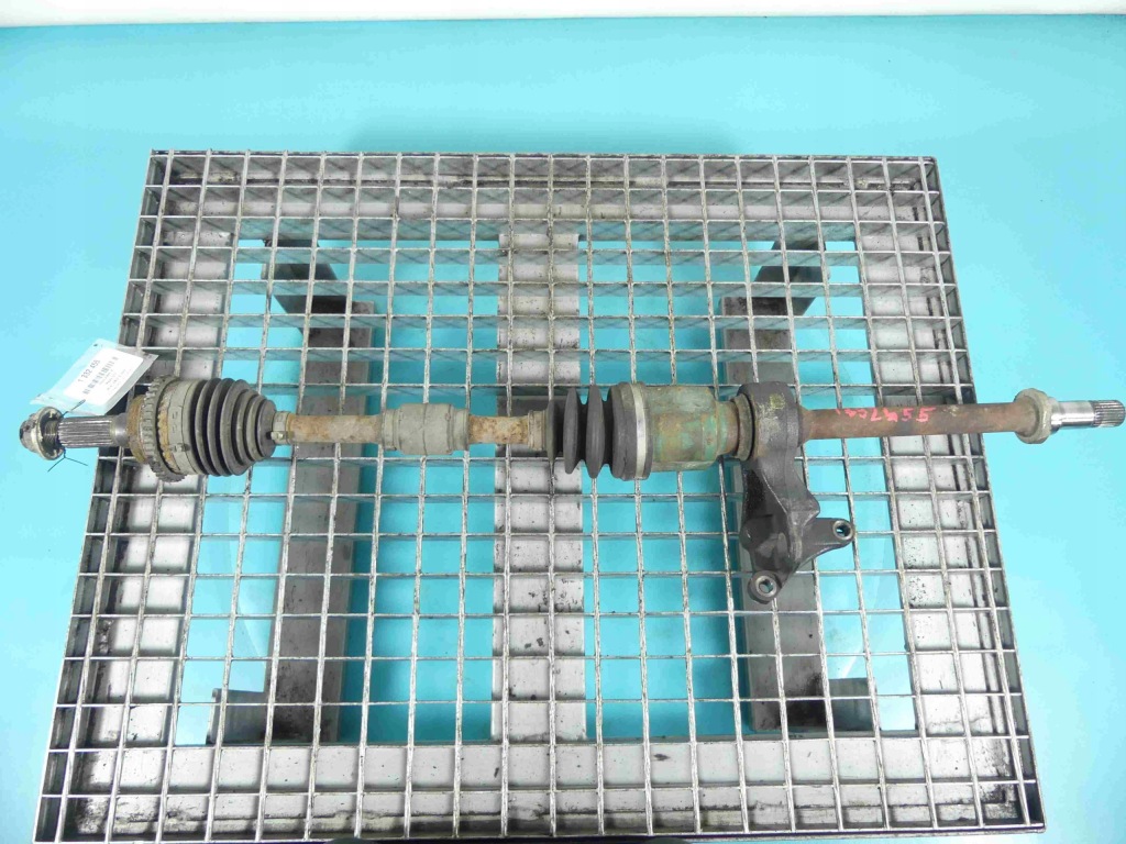 Купити Привідний вал правий mazda 323f 1.6 16v механічна коробка передач